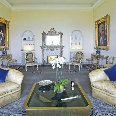 Claudia Dei Marchesi Dal Pozzo 벨지라테