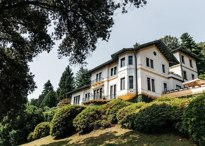 Claudia Dei Marchesi Dal Pozzo 4*