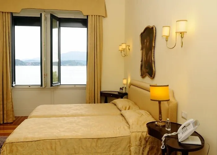 Claudia Dei Marchesi Dal Pozzo 4*