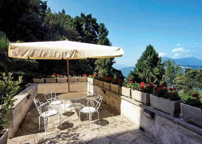 게스트하우스 Claudia Dei Marchesi Dal Pozzo 4*